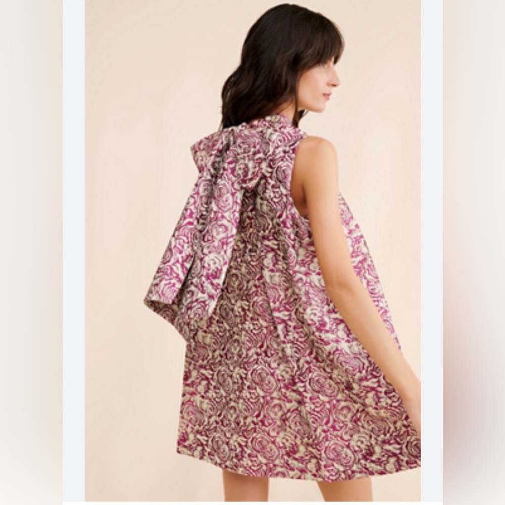 Anthropologie Sunday in Brooklyn Brocade Mini NWT but needs a repair